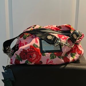 Women’s pocketbook